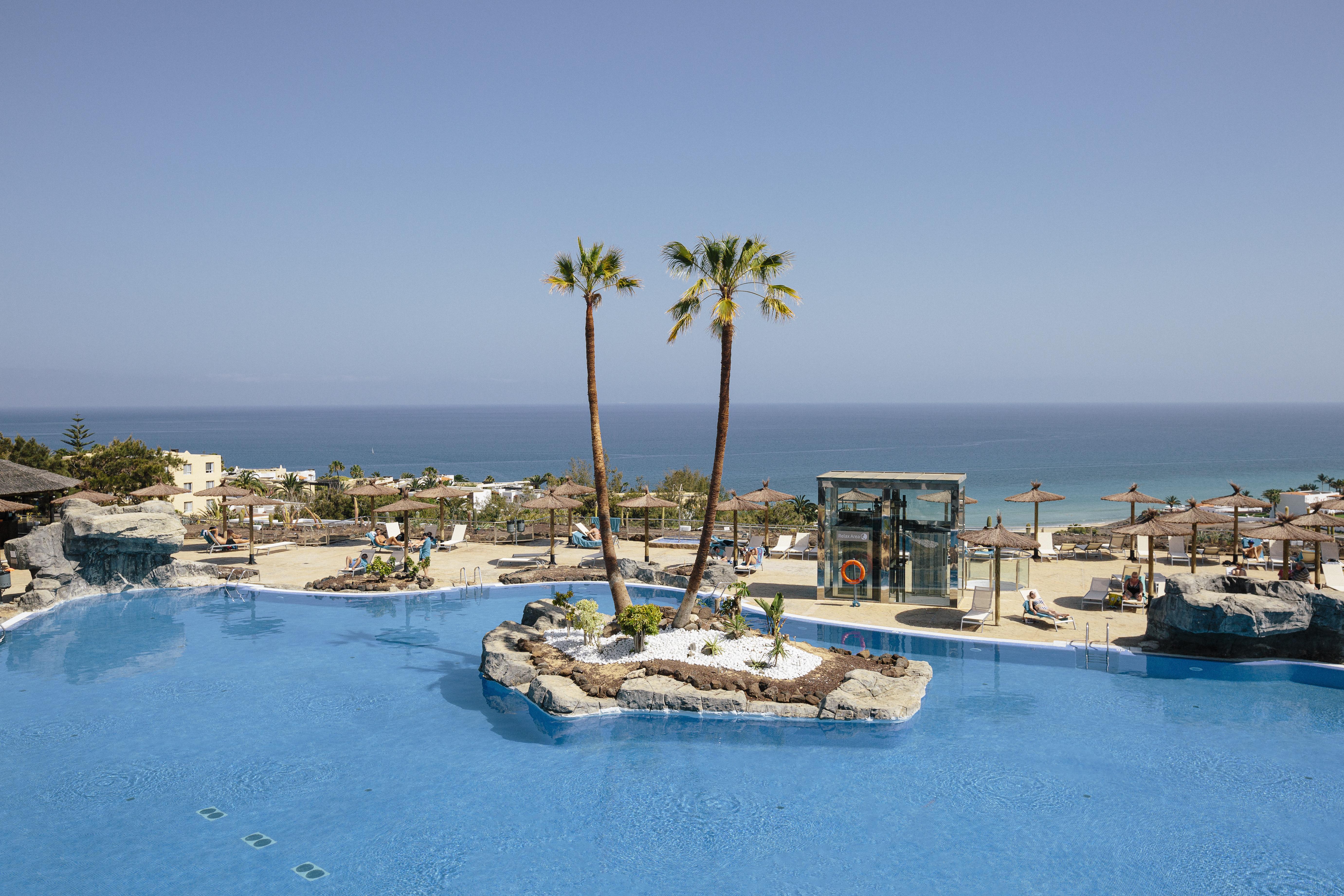 ALUAVILLAGE FUERTEVENTURA • JANDIA • 4⋆ SPAIN • RATES FROM €101